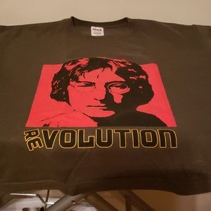 John Lennon cropped t